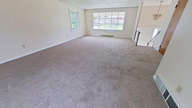 Building Photo - Single Family Home