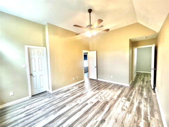 Building Photo - 1622 Cohn St