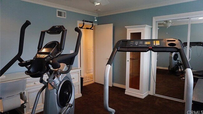 Building Photo - 126 E Arthur Ave