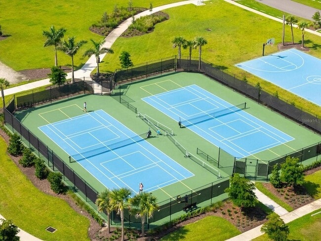 Building Photo - 8792 Winter Breeze Wy