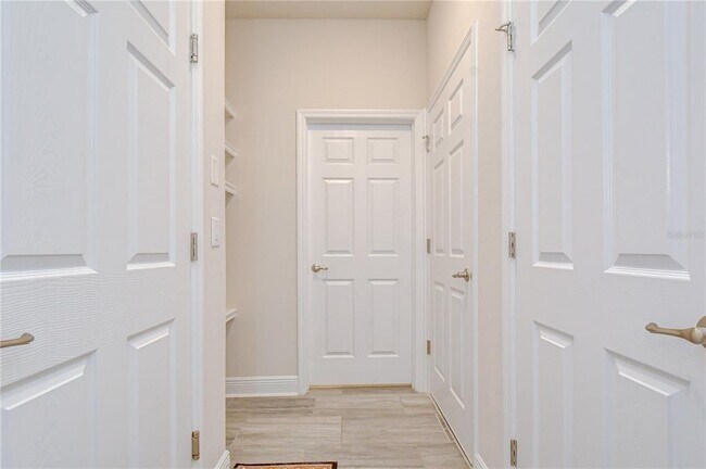 Building Photo - 15371 Caravan Ave