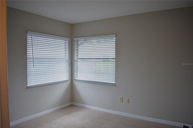 Building Photo - 1702 Aura Ct