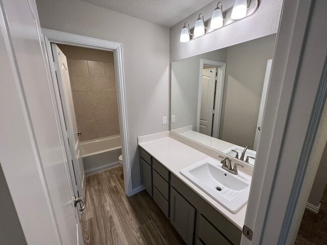 2nd Bath - 1232 Alamo Dr