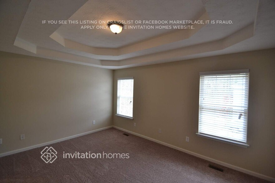 Building Photo - 4050 Lions Gate