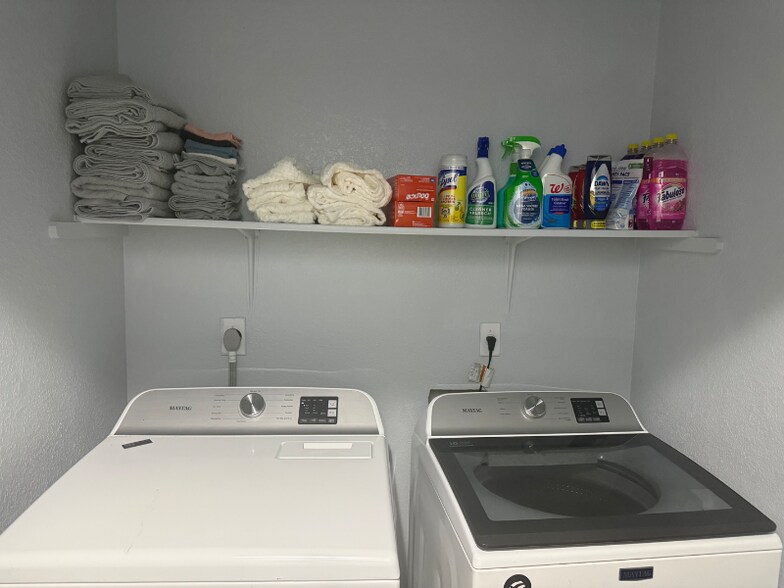 Building Photo - 2701 Seabiscuit Dr