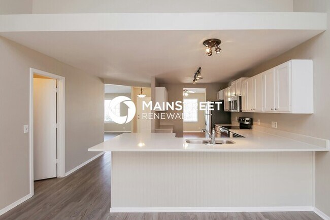 Building Photo - 3 Bedroom Pet-Friendly Home in Gilbert, AZ...