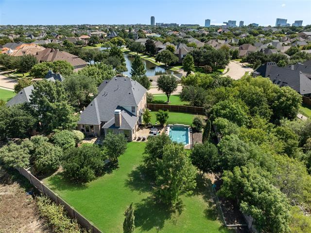 Building Photo - 3871 Venetian Way