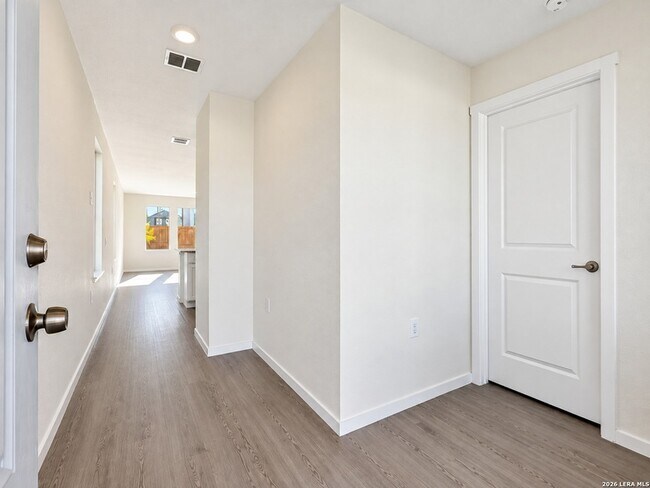 Building Photo - 10758 Twyla Rd