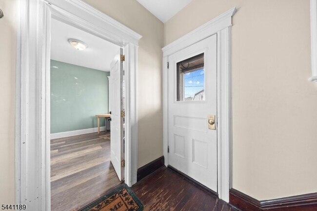 Building Photo - 315 Haledon Ave