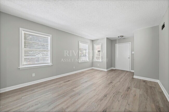 Building Photo - 1598 Frayser Blvd