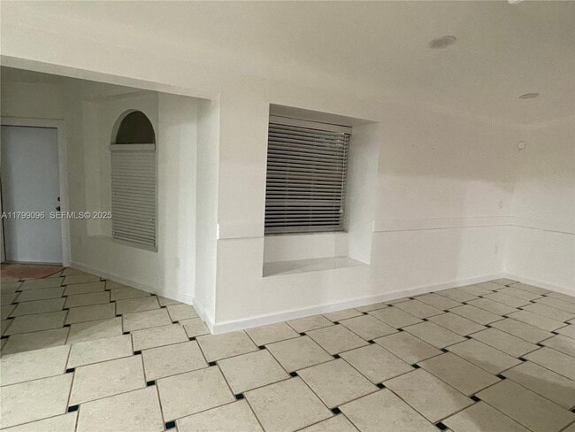 Building Photo - 63 NW 51st Ave