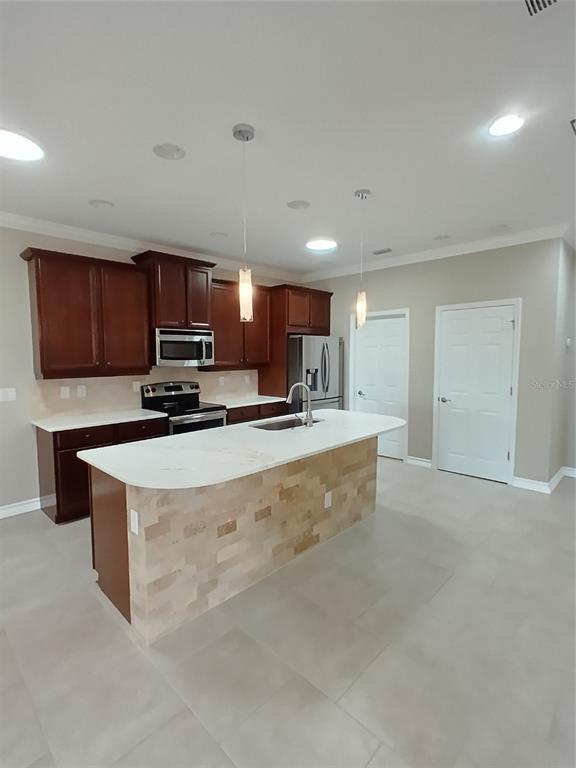 Building Photo - 20572 Chestnut Ridge Dr