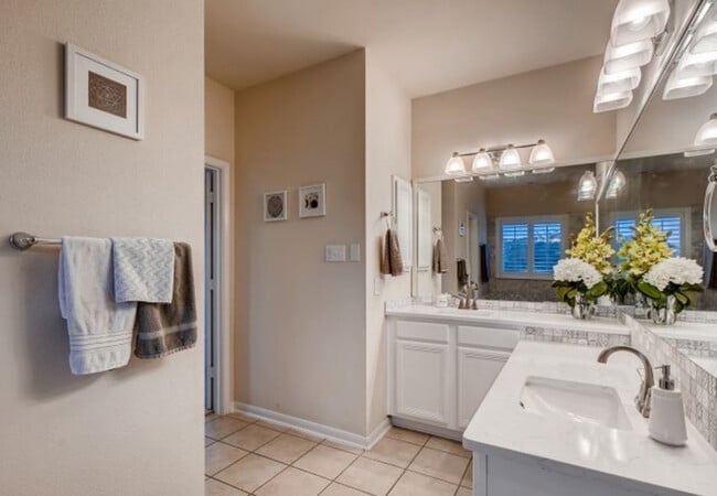 Building Photo - 7223 Washita Way