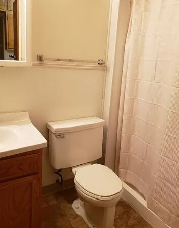 Building Photo - 1491 E Maiden St