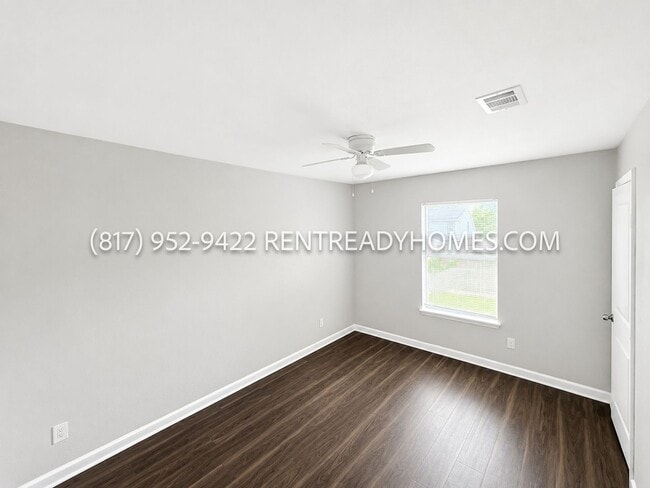 Building Photo - 3811 O B Crowe Dr