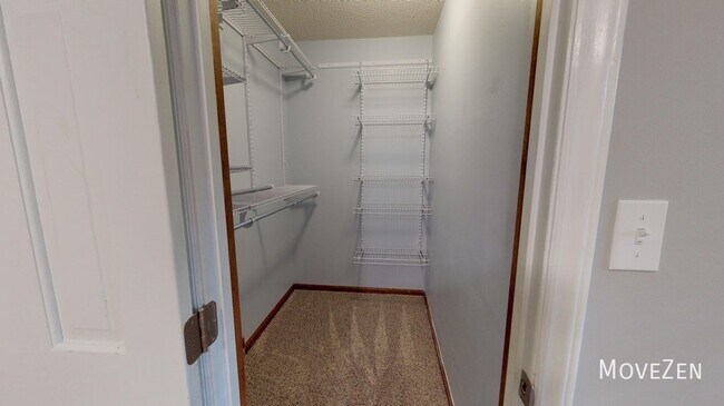 Building Photo - 1407 Hall Blvd