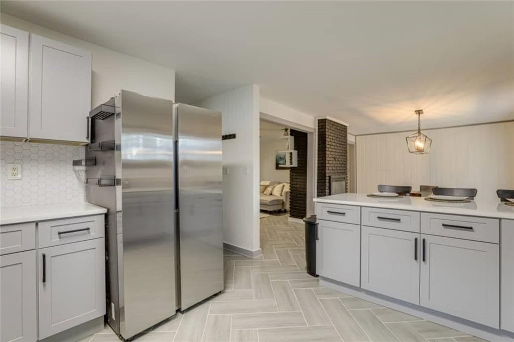 Building Photo - 1944 Cindy Dr