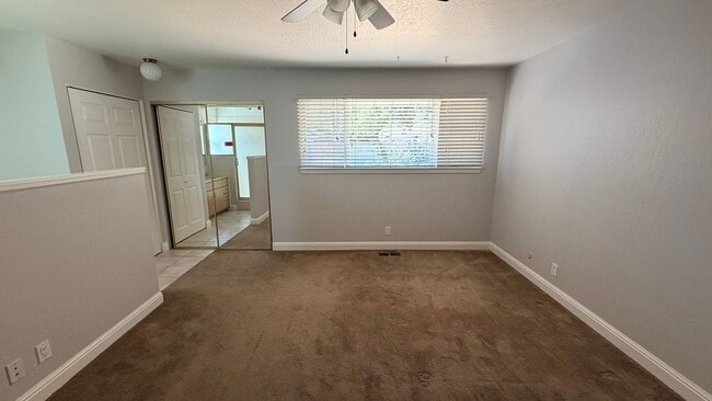 Building Photo - 5308 Lightwood Dr
