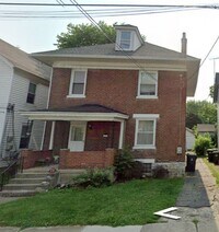 Building Photo - Coming Soon_ Renovated 5 bd/ 2 bth House in Norwood!