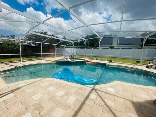 Building Photo - Pool Home BRYN MAWR-5328 Rockbourne Ct Orl...