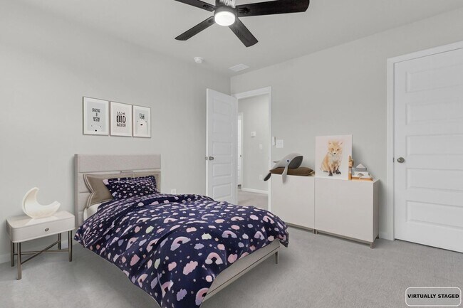 Building Photo - ***MOVE-IN SPECIAL*** $500 OFF OF YOUR FIR...