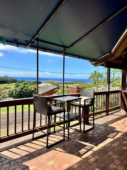 Building Photo - 3928 Ulu Alii St