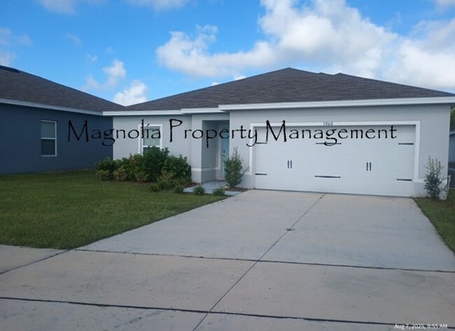 Primary Photo - 4 Bedroom 2 Bathroom, Community pool