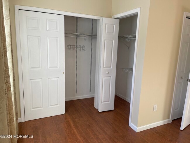 Building Photo - 173 Edinburgh Ct