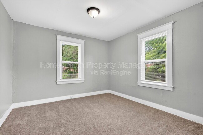 Building Photo - 6705 St Louis Ave