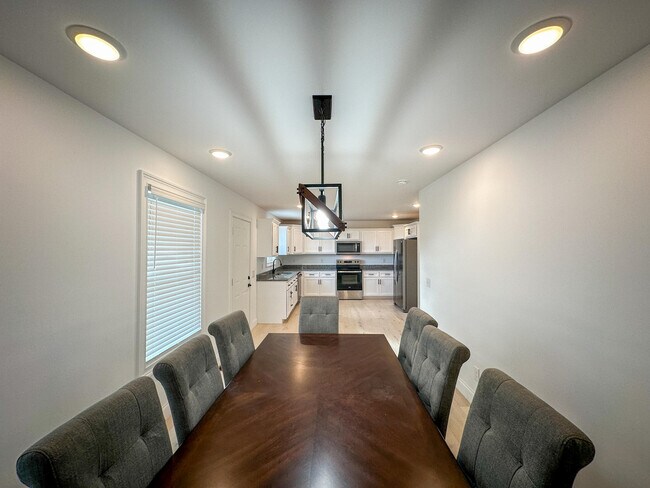 Building Photo - 46 Caden Ln