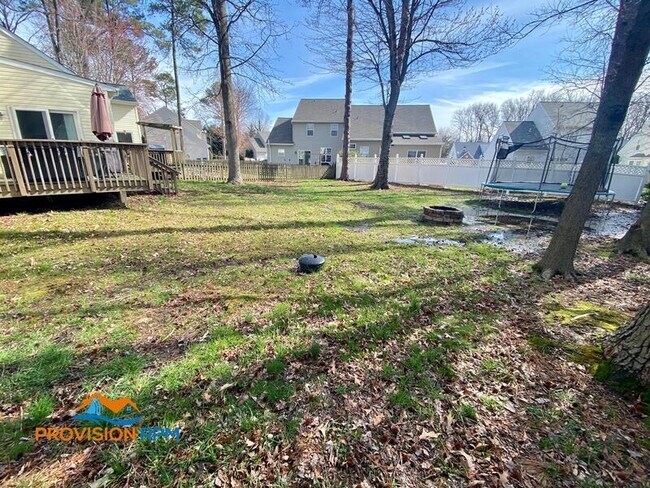 Building Photo - 106 Hanson Ct