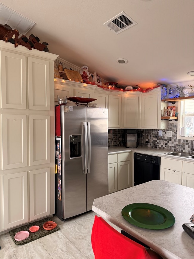 Building Photo - 7142 W 29th St