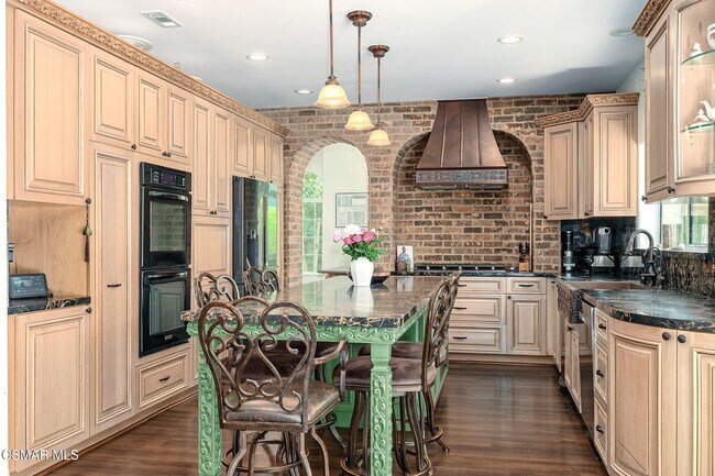 Building Photo - 2554 Kirsten Lee Dr