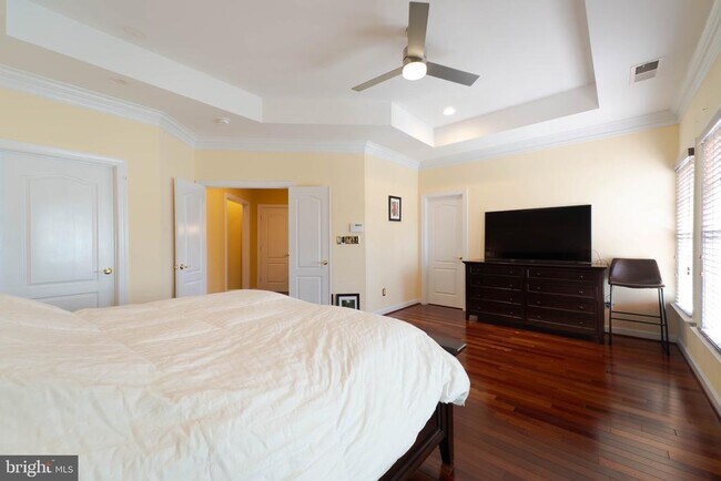 Building Photo - 11453 Galliec St