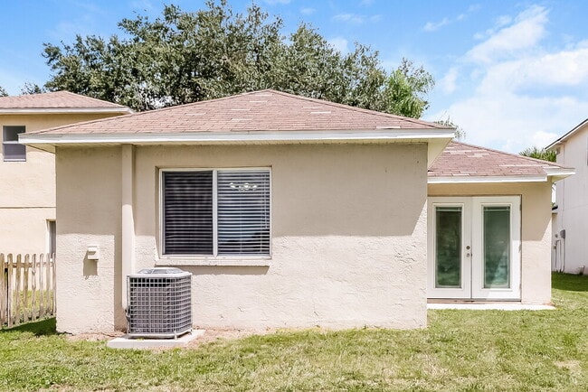 Building Photo - 13123 Fennway Ridge Dr