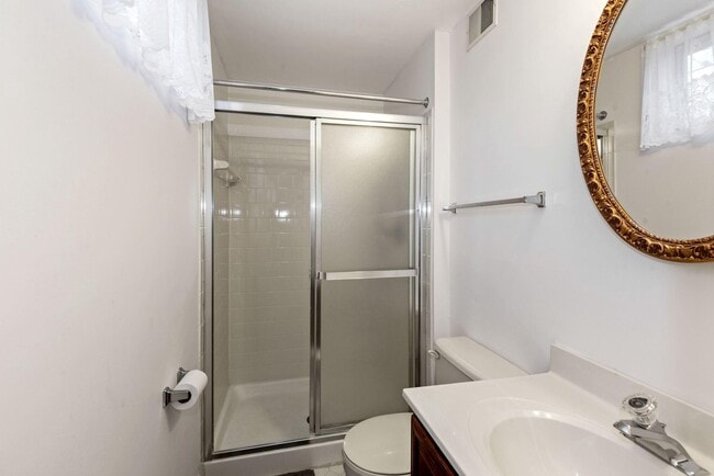 Building Photo - 2131 Silentree Dr