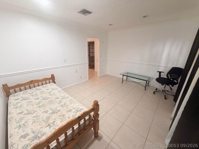 Building Photo - 2855 Boston Ct