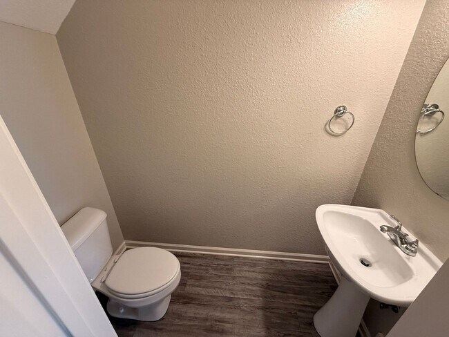 Building Photo - 2403 Talbott Way