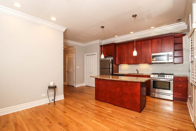 Building Photo - 1709 N Crilly Ct