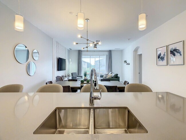 Building Photo - 8851 Cabot Cliffs Dr