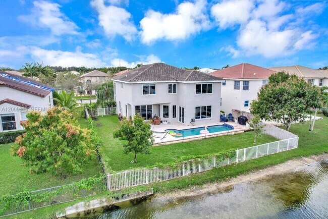 Building Photo - 16373 SW 30th St