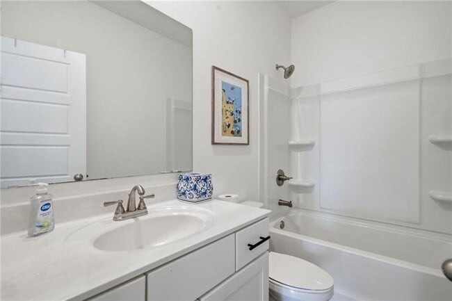 Building Photo - 3158 Webb Rd