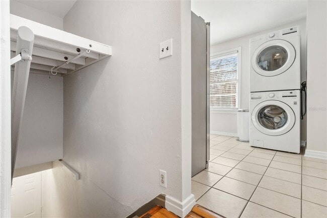 Building Photo - 1405 Dancy St