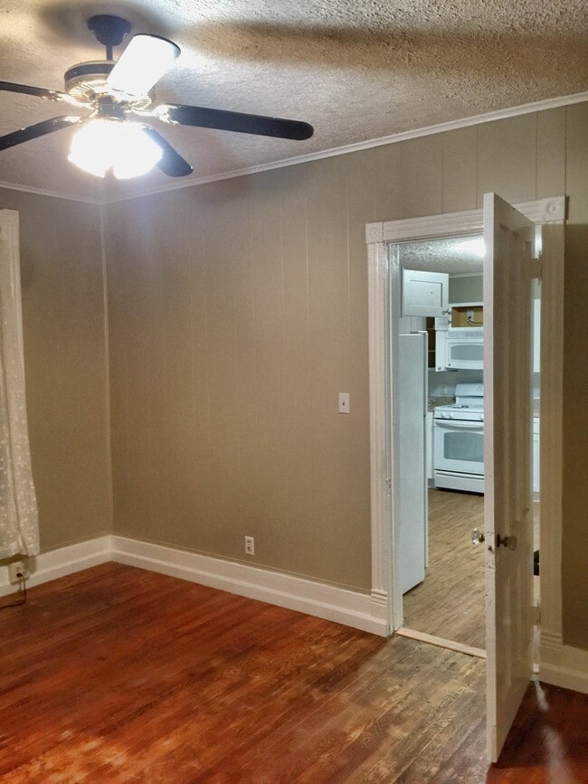 Building Photo - 111 Herkimer St