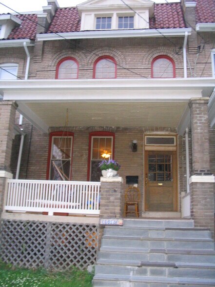 Building Photo - 4618 15th St NW