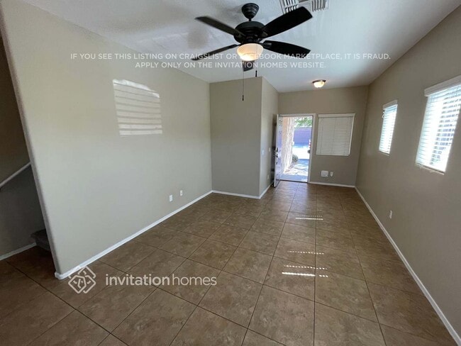 Building Photo - 10225 W Camelback Rd
