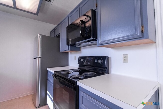Building Photo - 4508 Frontier Trail