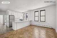 Building Photo - 216 E 93rd St