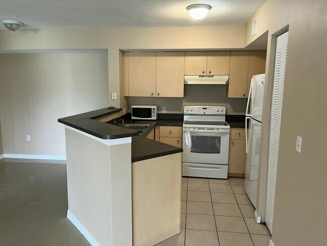 Building Photo - 4101 San Marino Blvd