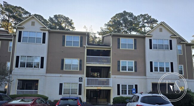 Primary Photo - RATE DROP ALERT (was $2300/month)!